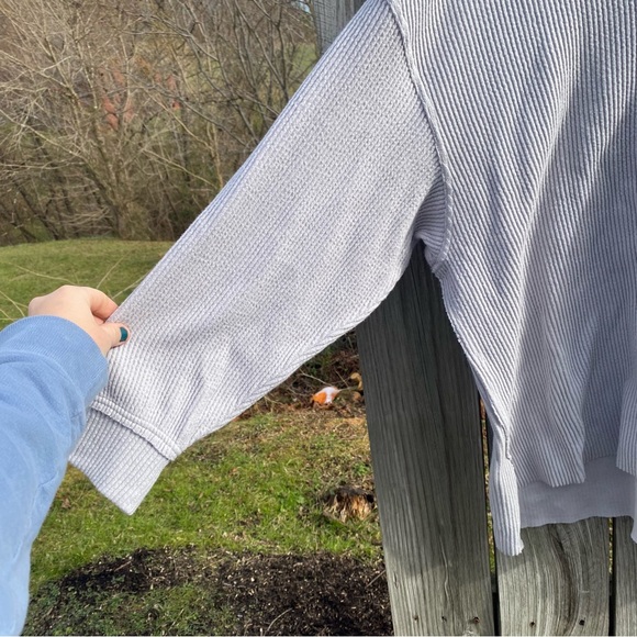 Lincoln L Ribbed‎ Knit Sweater Gray V-Neck Oversized Cozy Minimalist Classic - Picture 7 of 8